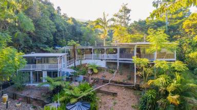 House For Sale - QLD - Kin Kin - 4571 - SECLUDED, GETAWAY WITH VIEWS  (Image 2)