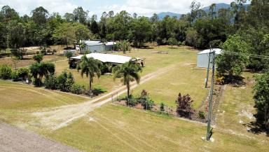 House For Sale - QLD - Carruchan - 4816 - Rural family home with creek frontage and a large 15m x 9m 3 bay shed  (Image 2)