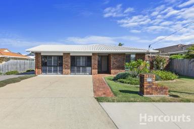 House Sold - QLD - Point Vernon - 4655 - Perfect Mix of Home and Lifestyle -in the Heart of Point Vernon.  (Image 2)