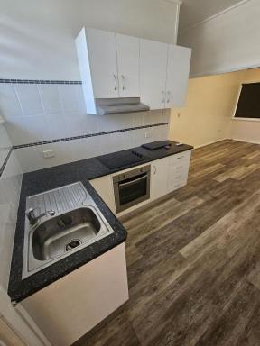 Unit For Lease - NSW - Moree - 2400 - Tidy 2 Bedroom unit  (Image 2)