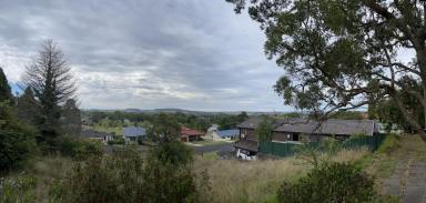 Townhouse For Lease - NSW - Glen Innes - 2370 - Best views in town!  (Image 2)
