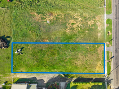 Residential Block For Sale - TAS - Railton - 7305 - 1962m2 Lifestyle Block of Land on left side in Railton  (Image 2)