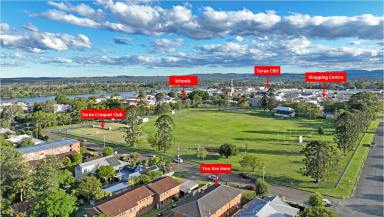 Unit For Sale - NSW - Taree - 2430 - "Stylishly Renovated 2 Bedroom Unit - Your Perfect Living Space!"  (Image 2)