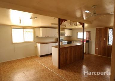 House For Lease - QLD - Childers - 4660 - Cottage In Prime Location  (Image 2)