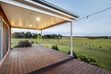 House For Sale - VIC - Scotsburn - 3352 - Incredible Lifestyle Property Close To Buninyong  (Image 2)