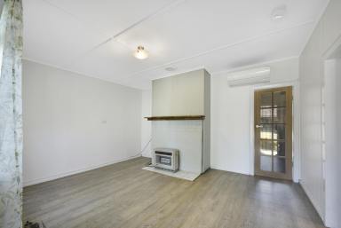 House Leased - NSW - Lithgow - 2790 - 3 bedroom cottage  (Image 2)