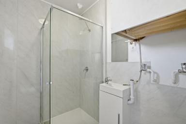 Unit For Lease - TAS - Moonah - 7009 - Comfortable Bedsit Apartment  (Image 2)