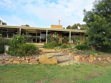 House For Sale - VIC - Heathcote - 3523 - Country Grace, Flare, Style.  (Image 2)