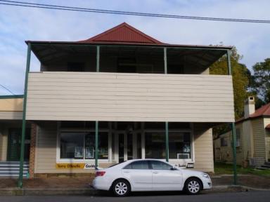 Unit Leased - NSW - Raymond Terrace - 2324 - LOCATED IN CENTRE OF TOWN!!!  (Image 2)