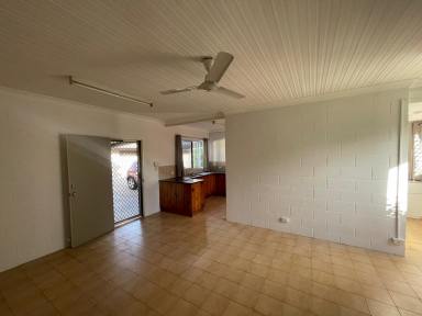 Townhouse Leased - QLD - Aitkenvale - 4814 - TOWNHOUSE  (Image 2)