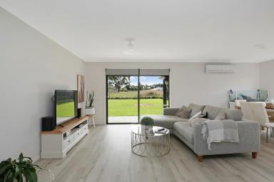 Lifestyle Sold - VIC - Cressy - 3322 - 43 New Station Street, Cressy  (Image 2)