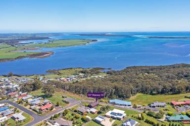 House Leased - TAS - Smithton - 7330 - Magnificent Views from this Stunning Home  (Image 2)