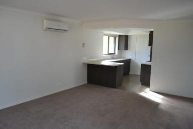 Apartment Leased - VIC - Warrnambool - 3280 - MODERN CENTRAL UNIT  (Image 2)