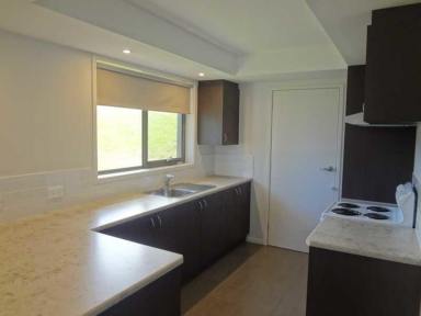 Apartment Leased - VIC - Warrnambool - 3280 - MODERN CENTRAL UNIT  (Image 2)