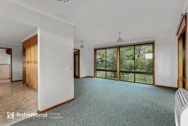 House Leased - TAS - Margate - 7054 - Family Home in Desirable Location  (Image 2)