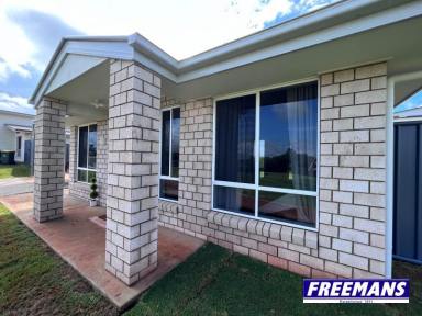 House Leased - QLD - Kingaroy - 4610 - Near New Quality Home In Hillview Estate  (Image 2)