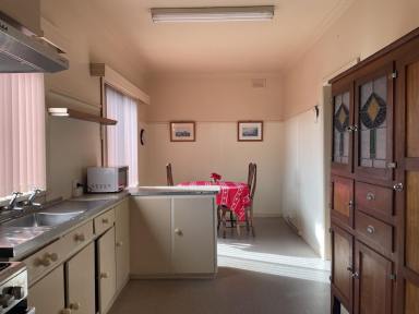 House Leased - VIC - Casterton - 3311 - Double Brick Home In A Quite Area  (Image 2)