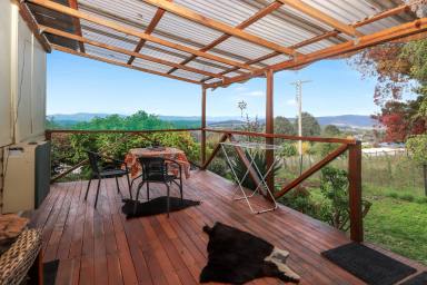 House For Sale - NSW - Batlow - 2730 - Top of The Town  (Image 2)