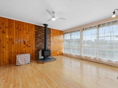 House Sold - VIC - Bairnsdale - 3875 - AFFORDABLE LIVING. INVEST OR RESIDE.  (Image 2)