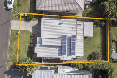 House For Lease - NSW - Kiama - 2533 - 4 bedroom modern home in sought after location!  (Image 2)
