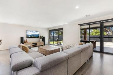 House Sold - VIC - Marong - 3515 - BEAUTIFUL FAMILY HOME WITH ROOM TO PARK THE VAN  (Image 2)