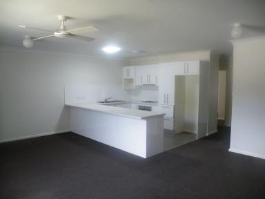 Unit Sold - NSW - Quirindi - 2343 - MODERN 2 BEDROOM 1 BATHROOM UNIT  (Image 2)