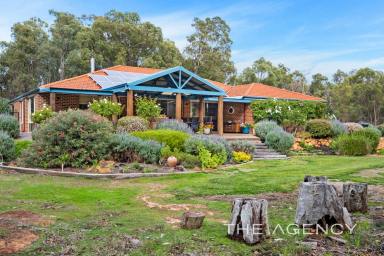 House Sold - WA - Parkerville - 6081 - Family Bush Retreat in Idyllic Perth Hills  (Image 2)