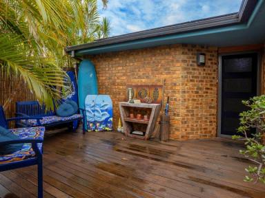 House Sold - NSW - Old Bar - 2430 - BIG, QUIRKY HOME BACKING ONTO RESERVE  (Image 2)