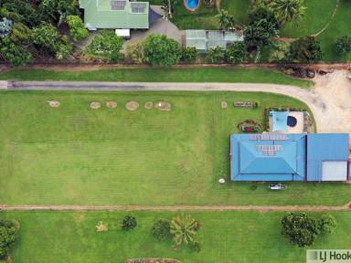 House For Sale - QLD - Merryburn - 4854 - QUEENSLANDER CHARM IN A PRIME LOCATION  (Image 2)