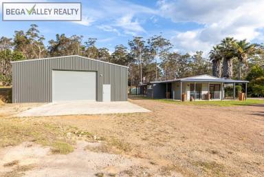 Acreage/Semi-rural Sold - NSW - Kalaru - 2550 - FOR THE TOY COLLECTOR OR BUSINESS ENTREPENEUR  (Image 2)