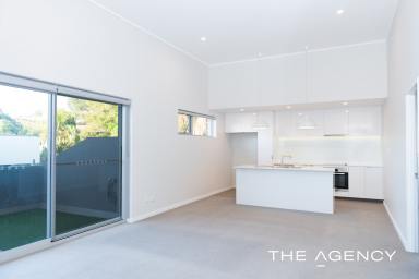 Apartment Sold - WA - Mount Lawley - 6050 - Sophisticated Top Floor Apartment  (Image 2)