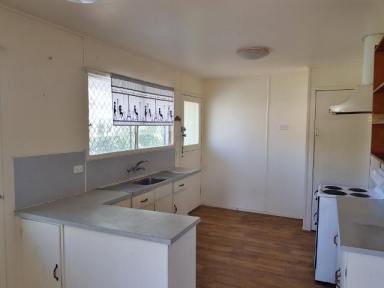 House Leased - QLD - Vincent - 4814 - HIGHSET HOME  (Image 2)