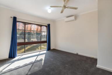 House Leased - VIC - Coleraine - 3315 - Low Maintenance Home  (Image 2)