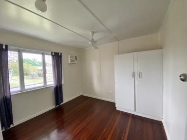 House Leased - QLD - Gulliver - 4812 - FAMILY HOME ON LARGE BLOCK  (Image 2)
