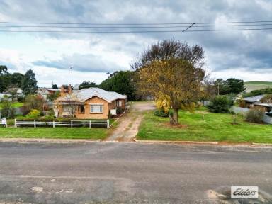 House Sold - VIC - Willaura - 3379 - Brick veneer home on a large block  (Image 2)