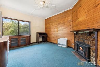 House Sold - VIC - Horsham - 3400 - Brilliant Location  (Image 2)