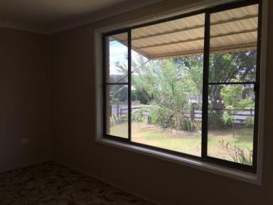 House For Lease - NSW - Merriwa - 2329 - Tidy Home!  (Image 2)