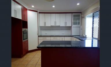 House Leased - QLD - Mount Louisa - 4814 - EXECUTIVE STYLE SPACIOUS FAMILY HOME * 4 BEDROOM PLUS OFFICE* PLUS POOL  (Image 2)