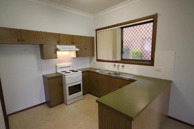 Unit Leased - NSW - Grafton - 2460 - LOW SET AIR-CONDITIONED UNIT WALKING DISTANCE TO CBD  (Image 2)
