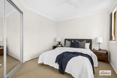 Townhouse Sold - NSW - Balgownie - 2519 - North facing light filled townhouse in the heart of Balgownie Village  (Image 2)