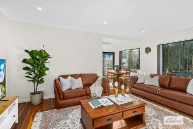 Townhouse Sold - NSW - Balgownie - 2519 - North facing light filled townhouse in the heart of Balgownie Village  (Image 2)