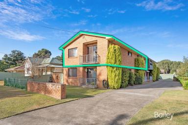 Unit Sold - NSW - Singleton - 2330 - Downtown location in premier position  (Image 2)