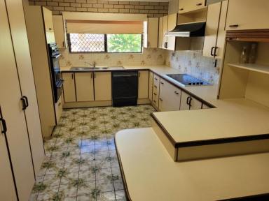 House Leased - QLD - Ingham - 4850 - LOWSET DWELLING WITH ATTACHED OFFICES - ON MAIN STREET!  (Image 2)