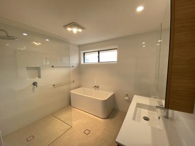 House For Lease - NSW - Gerringong - 2534 - Freshly Renovated Home in Town  (Image 2)