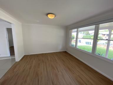 House For Lease - NSW - Gerringong - 2534 - Freshly Renovated Home in Town  (Image 2)