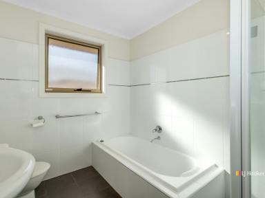 House For Lease - TAS - Shearwater - 7307 - Stand Alone Unit  (Image 2)