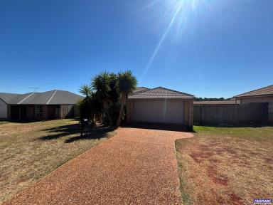 House Leased - QLD - Kingaroy - 4610 - 4 BEDROOM FAMILY HOME  (Image 2)