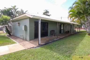House Sold - QLD - Charters Towers City - 4820 - LOWSET BLOCK HOME WITH 4 BAY SHED ON 1003m2 CORNER ALLOTMENT  (Image 2)