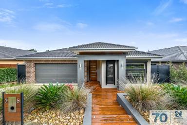 House Sold - VIC - Botanic Ridge - 3977 - TEE OFF FROM YOUR DECK!  (Image 2)