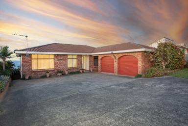 House Sold - NSW - Kiama Downs - 2533 - Single Level Home with 180 Degree Breathtaking Panoramic Views.  (Image 2)